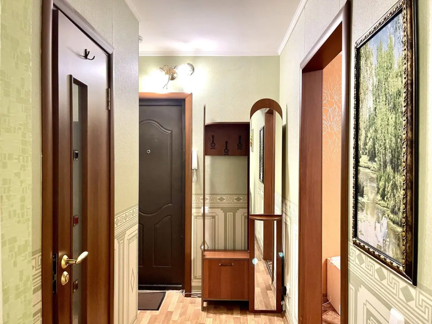 Апартаменты MARS Hotel Малахова 97