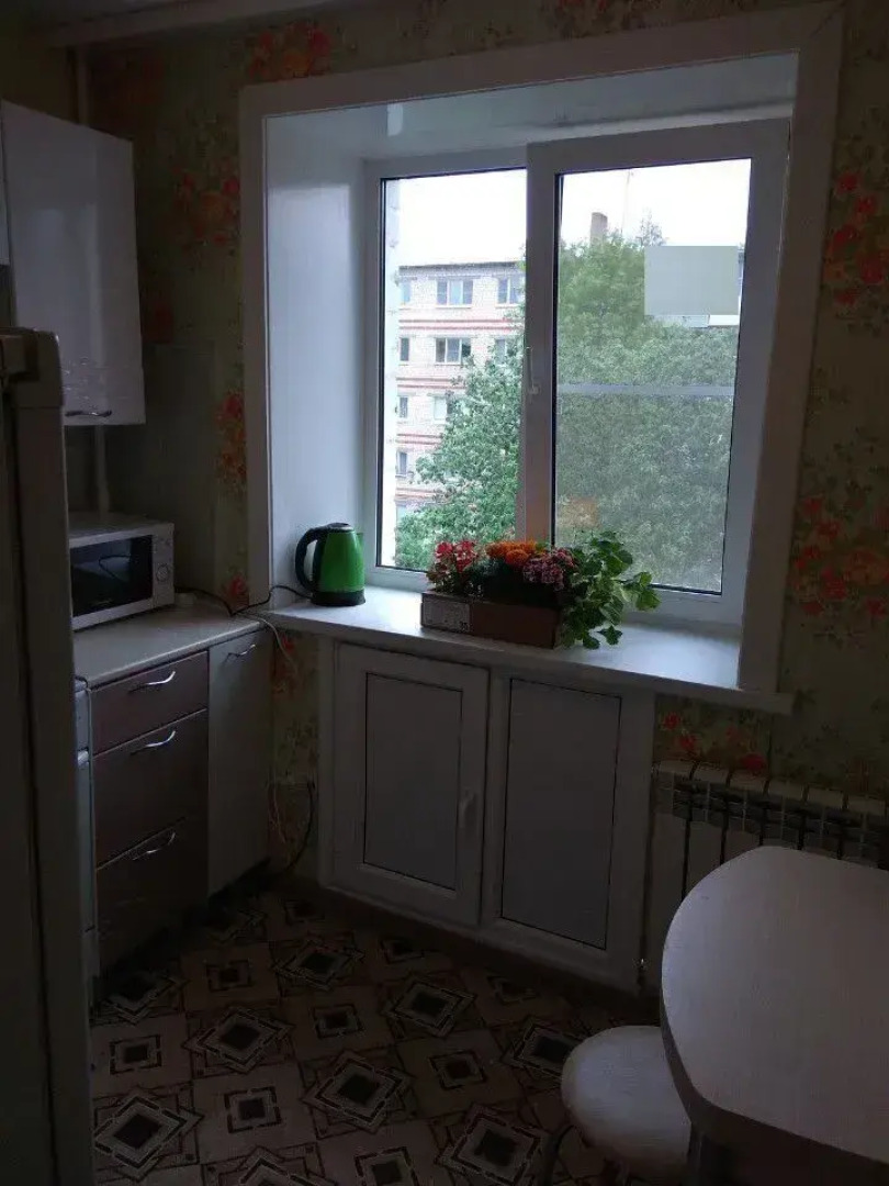 Квартира Однокомнатная нa Бeрeгу Гopькoвcкoгo Моря