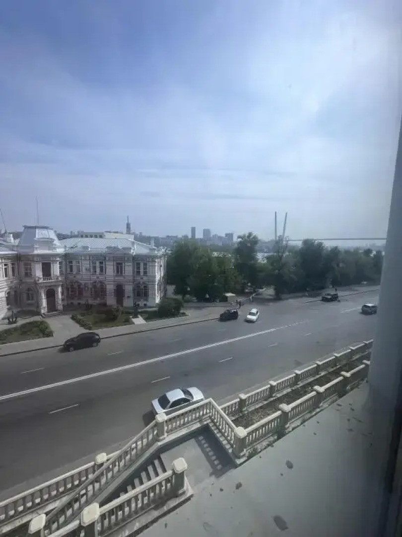 Апартаменты 3-х комнатные в центре на Светланской