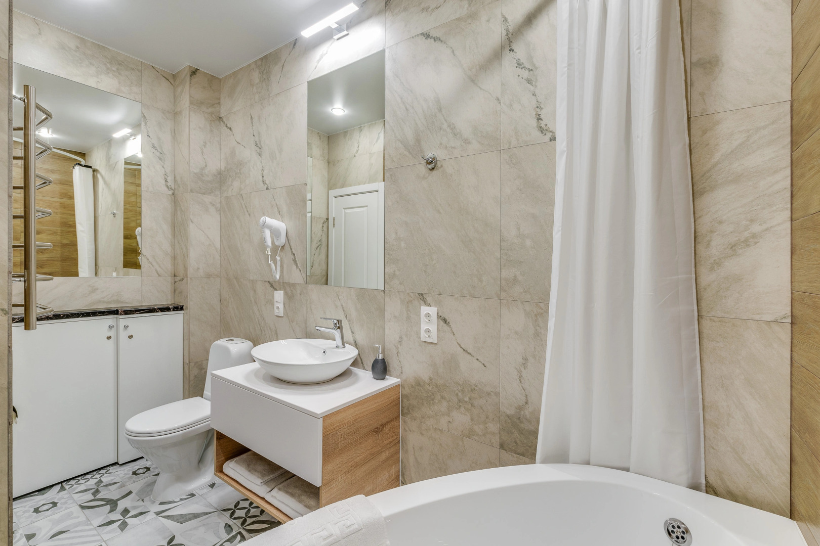 Апартаменты Арт-Апарты у Экспофорума 3