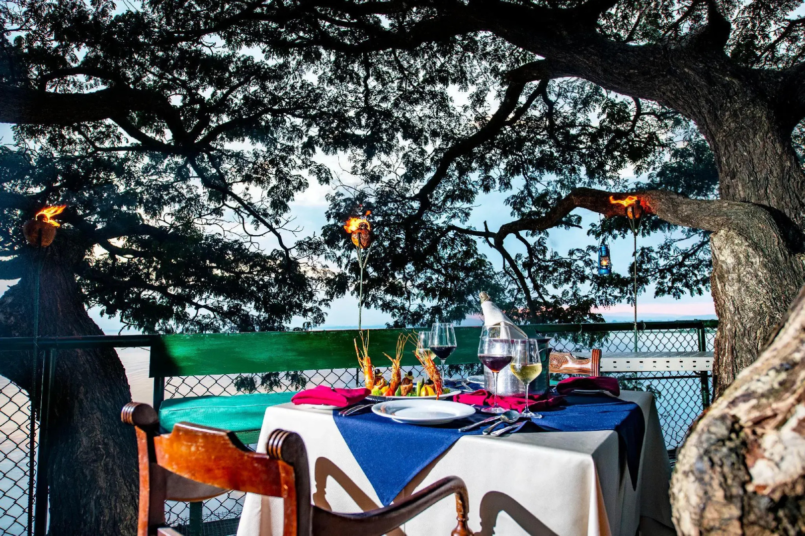 Отель Hotel Sudu Araliya