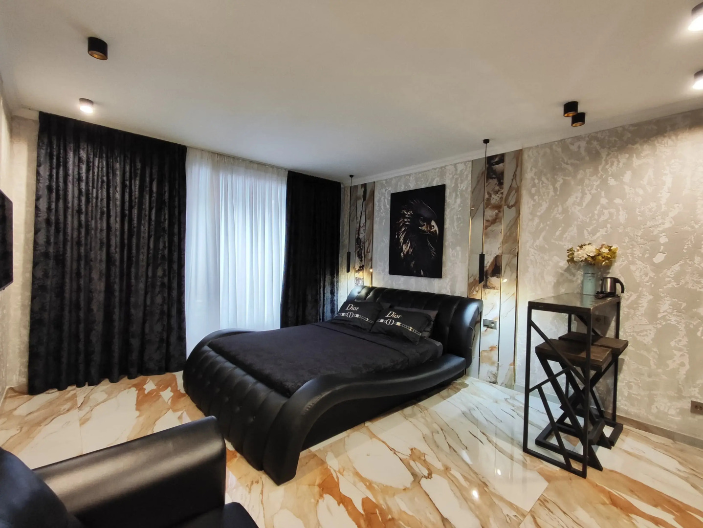 Апартаменты с бассейном 23