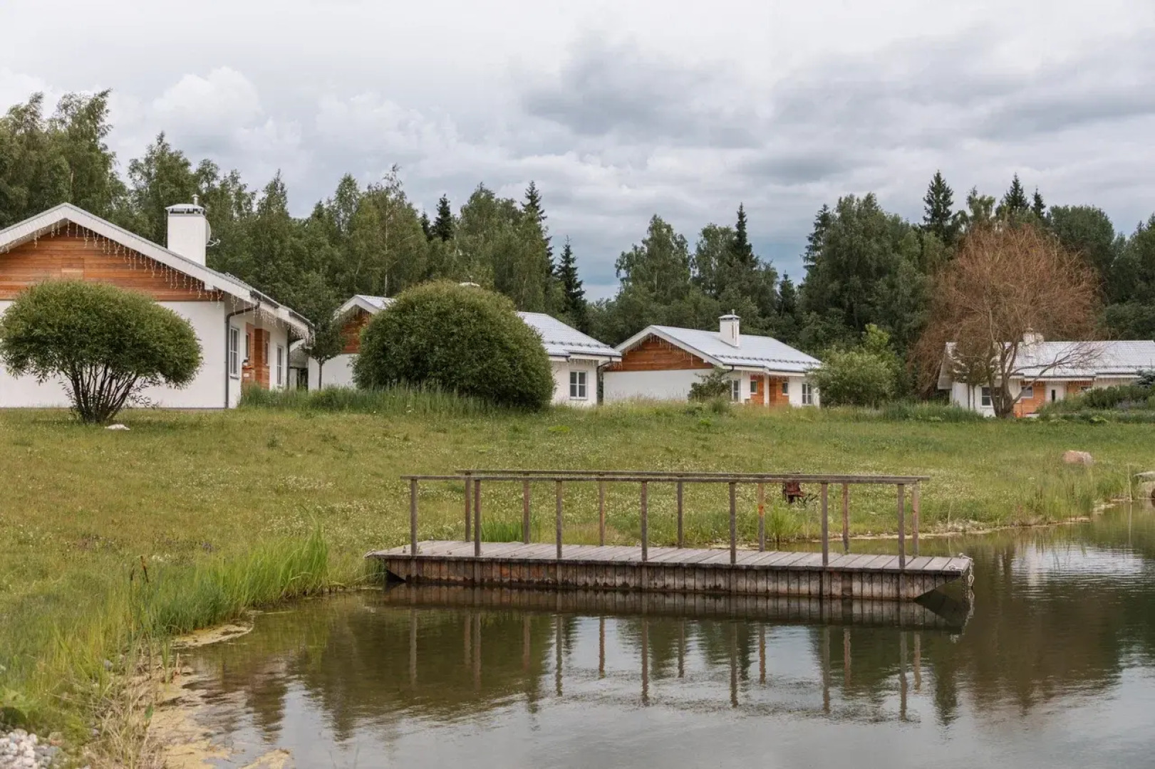 База отдыха Коттеджи Фермы М2