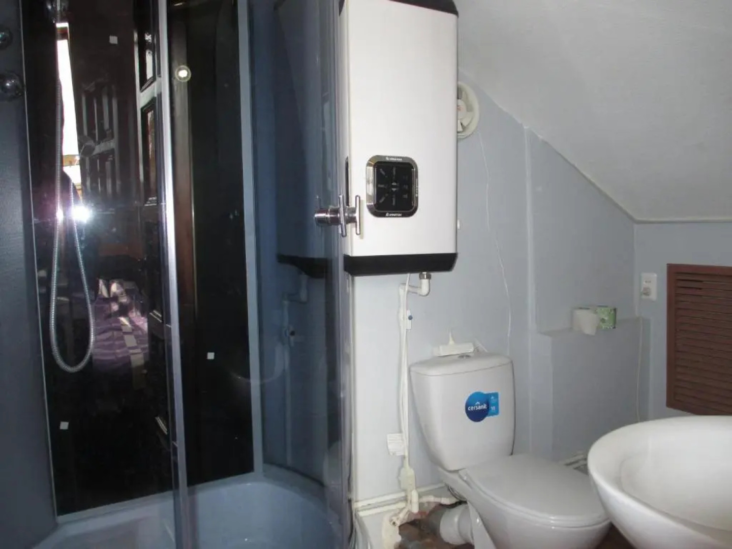 Гостевой дом на берегу озера Неро