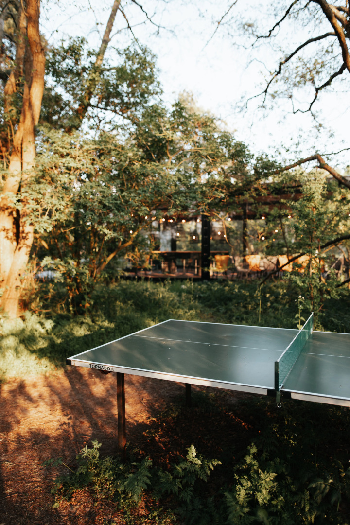 Поляна Глэмпинг, 1-я линия моря (12+)