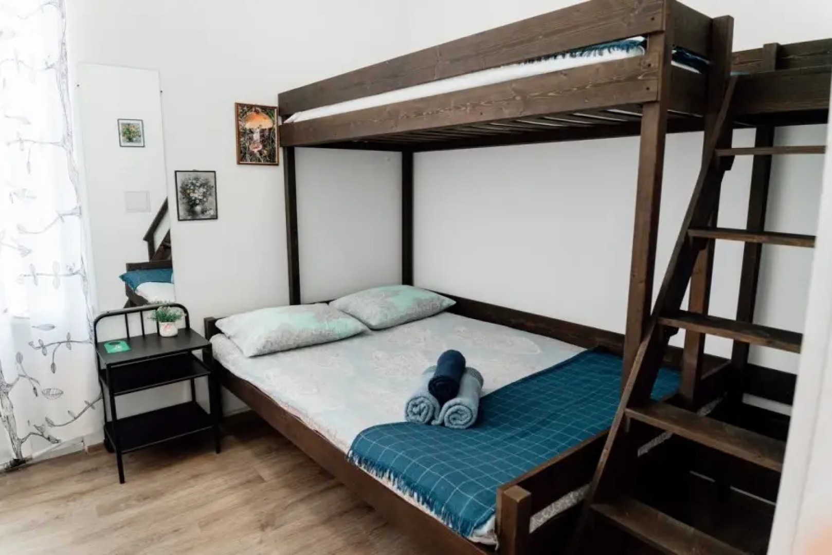 Хостел Белый