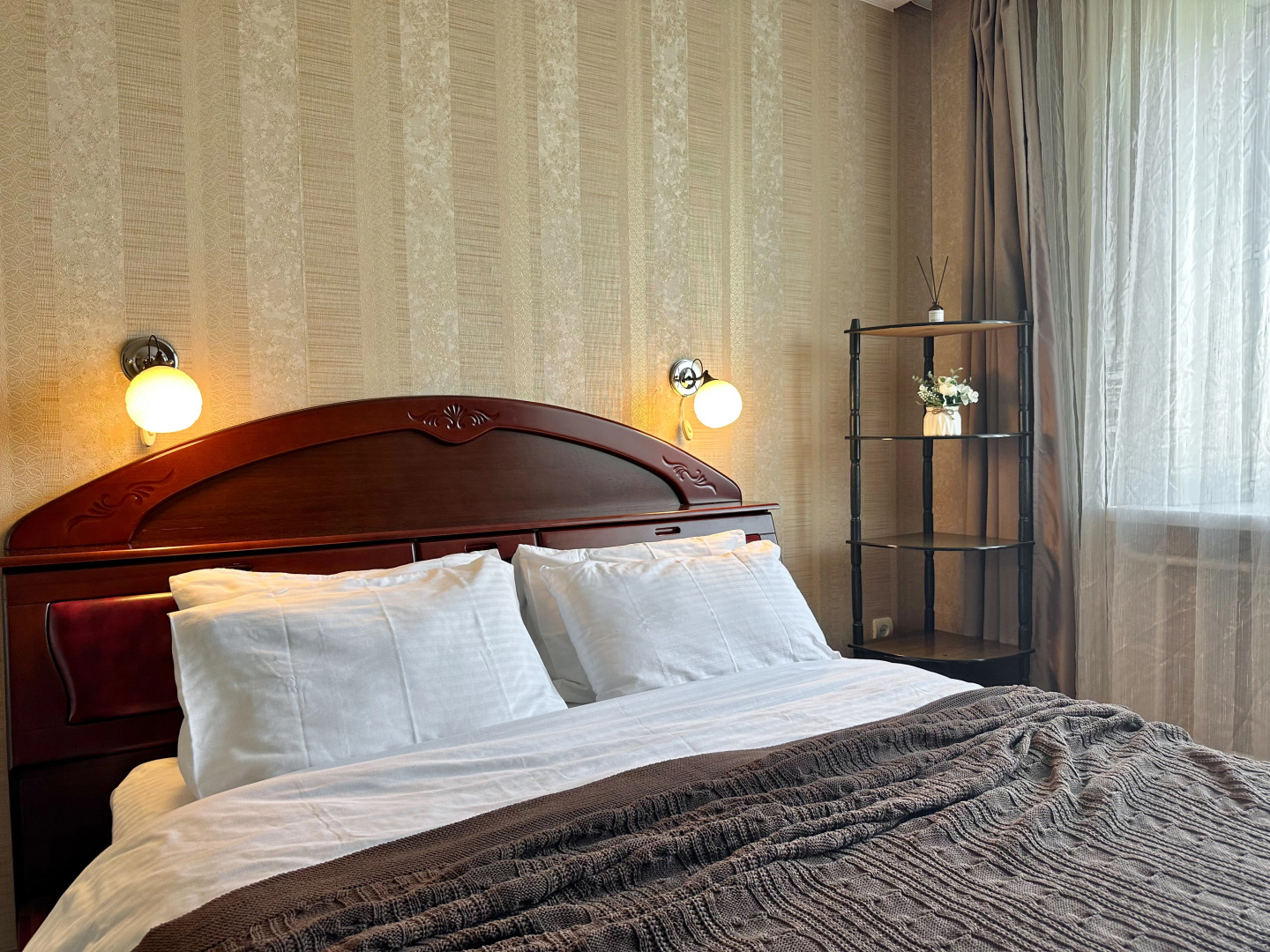 Апартаменты на 100летии 128а на 4х человек