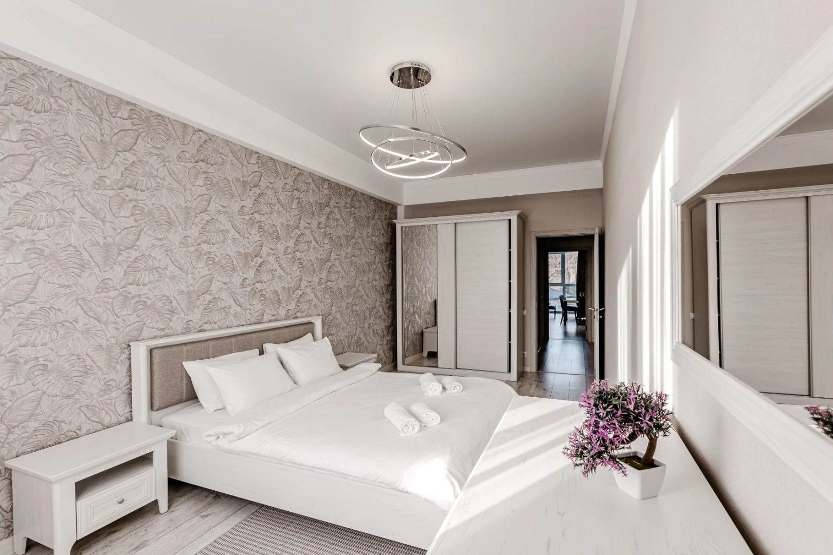 Апартаменты Фиалка от Ирины Савельевой + В курортной зоне + У входа в парк + Рядом Долина роз и Красное солнышко