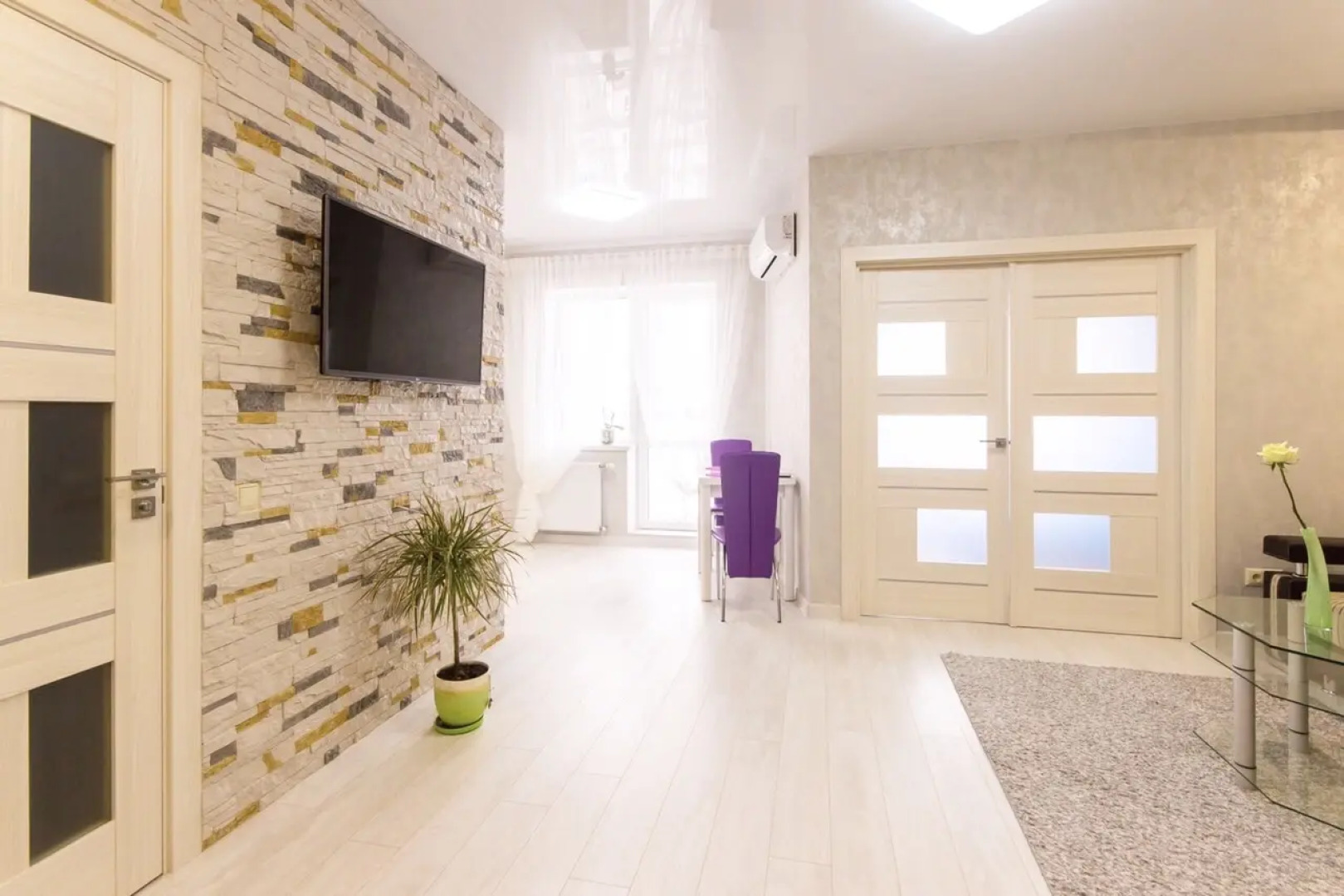 Apartment Chaikovsky on Repina 4 LUX