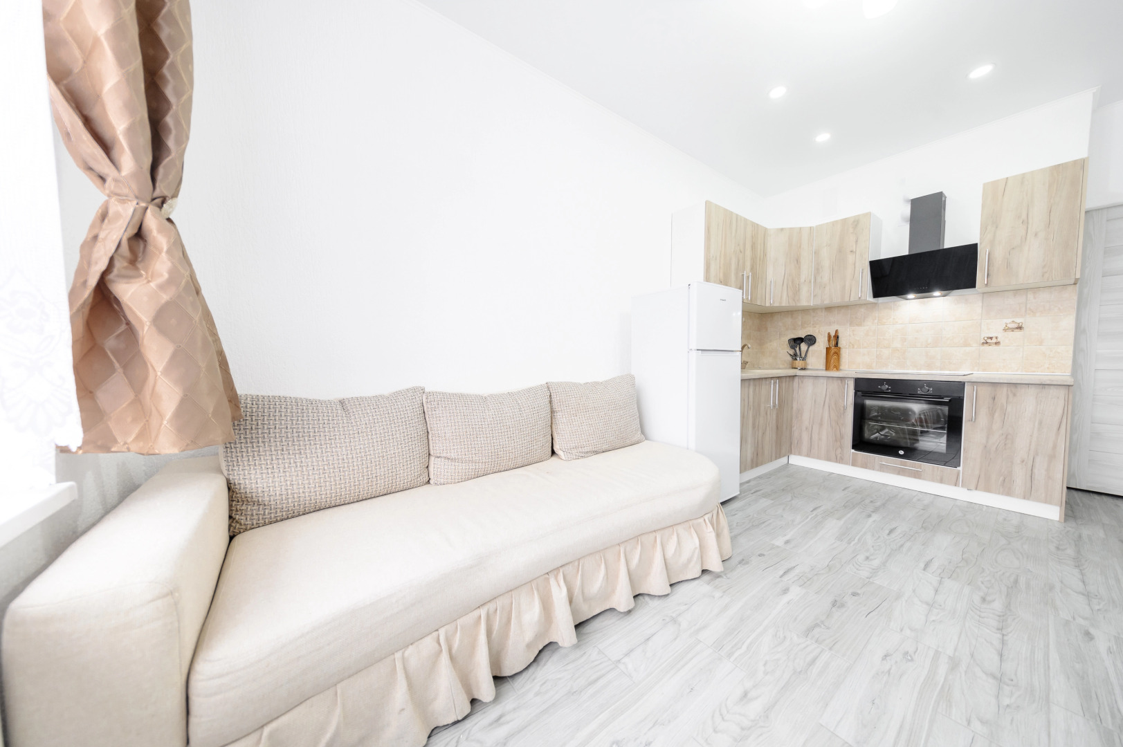 Апартаменты стильные в элитном жилом комплексе от LetoApart