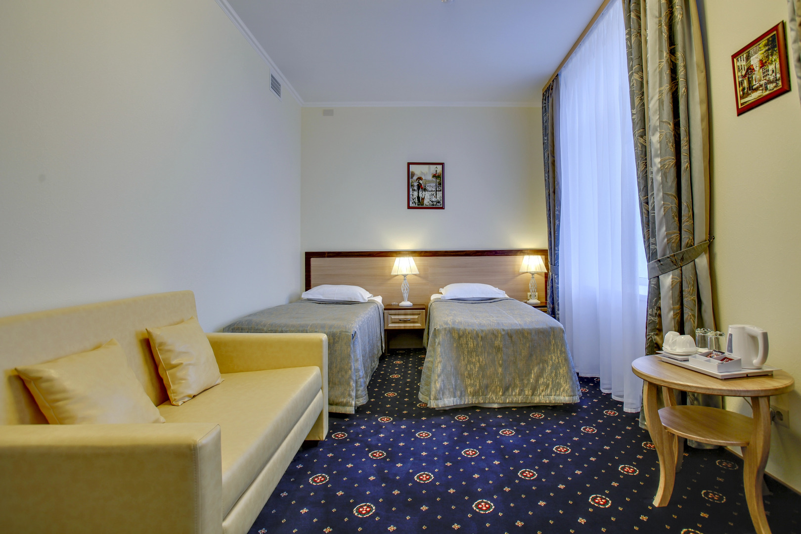 Отель Чарушин