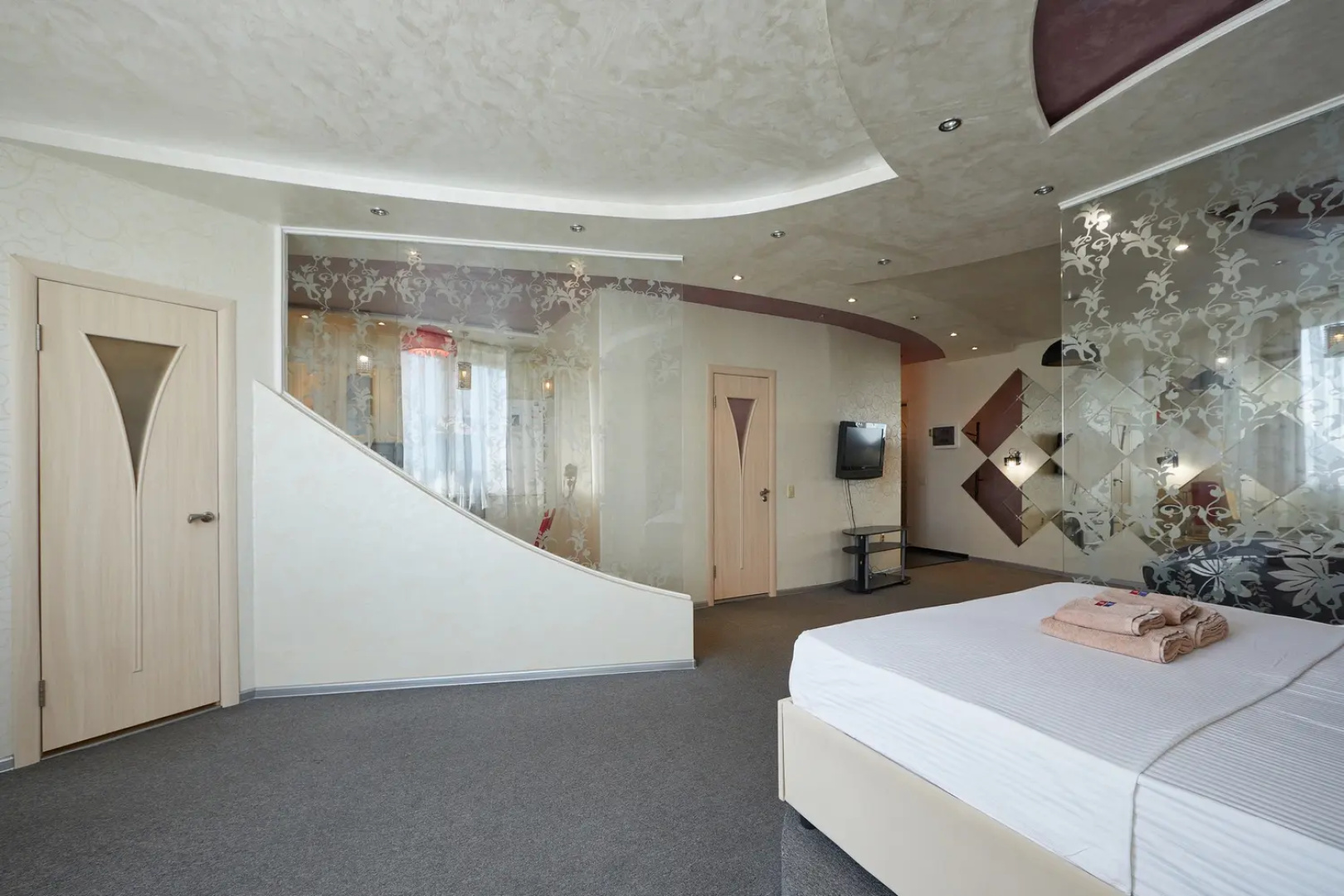 Квартира MyHotel на Курчатова 5В