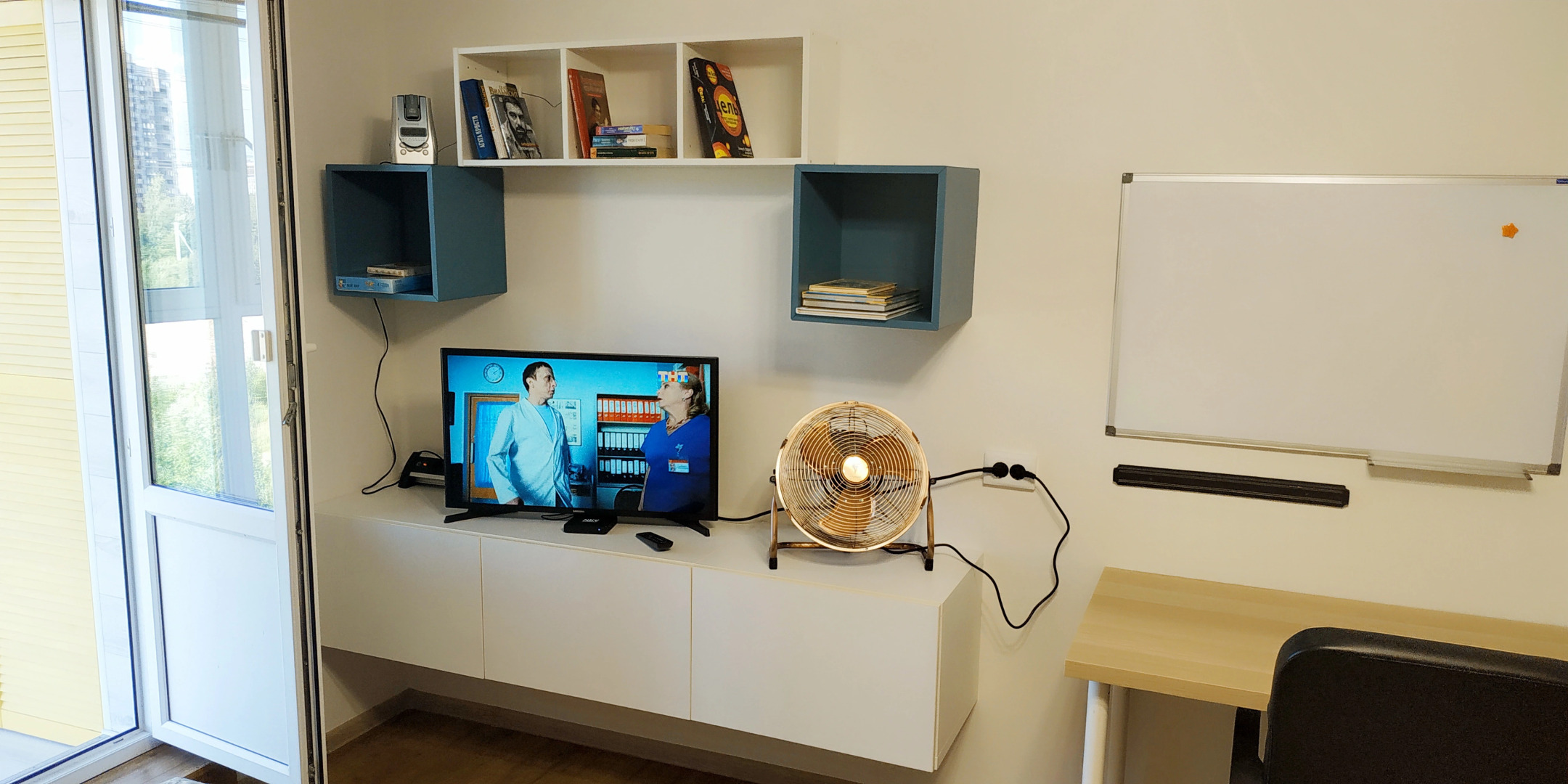 Квартира Современная студия в пешей доступности от метро