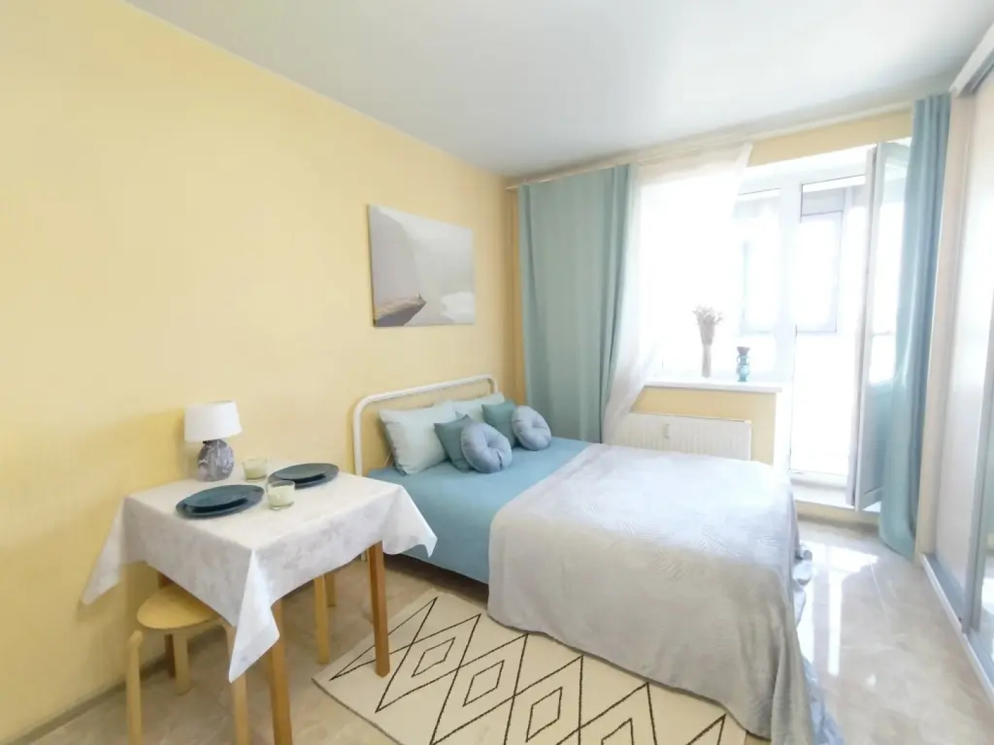 Апартаменты Студия Комфорт с Балконом Lesnaya