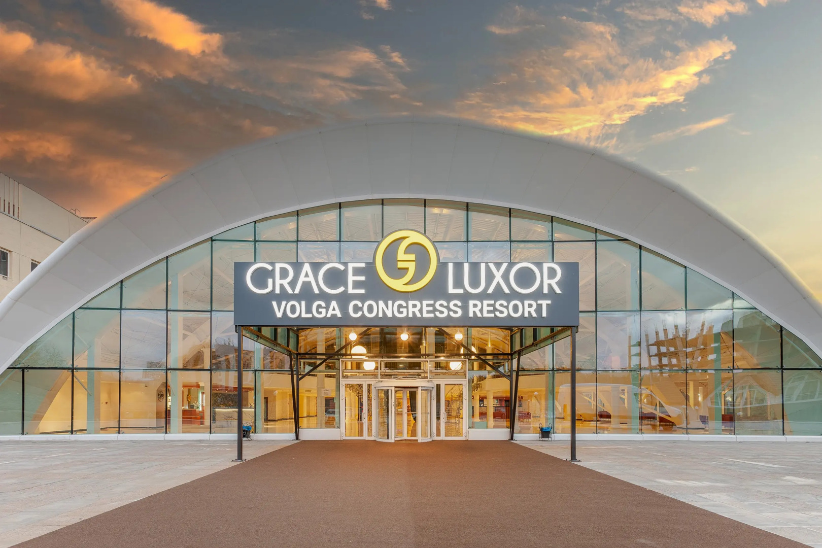 Отель Курорт Грейс Люксор Волга Конгресс