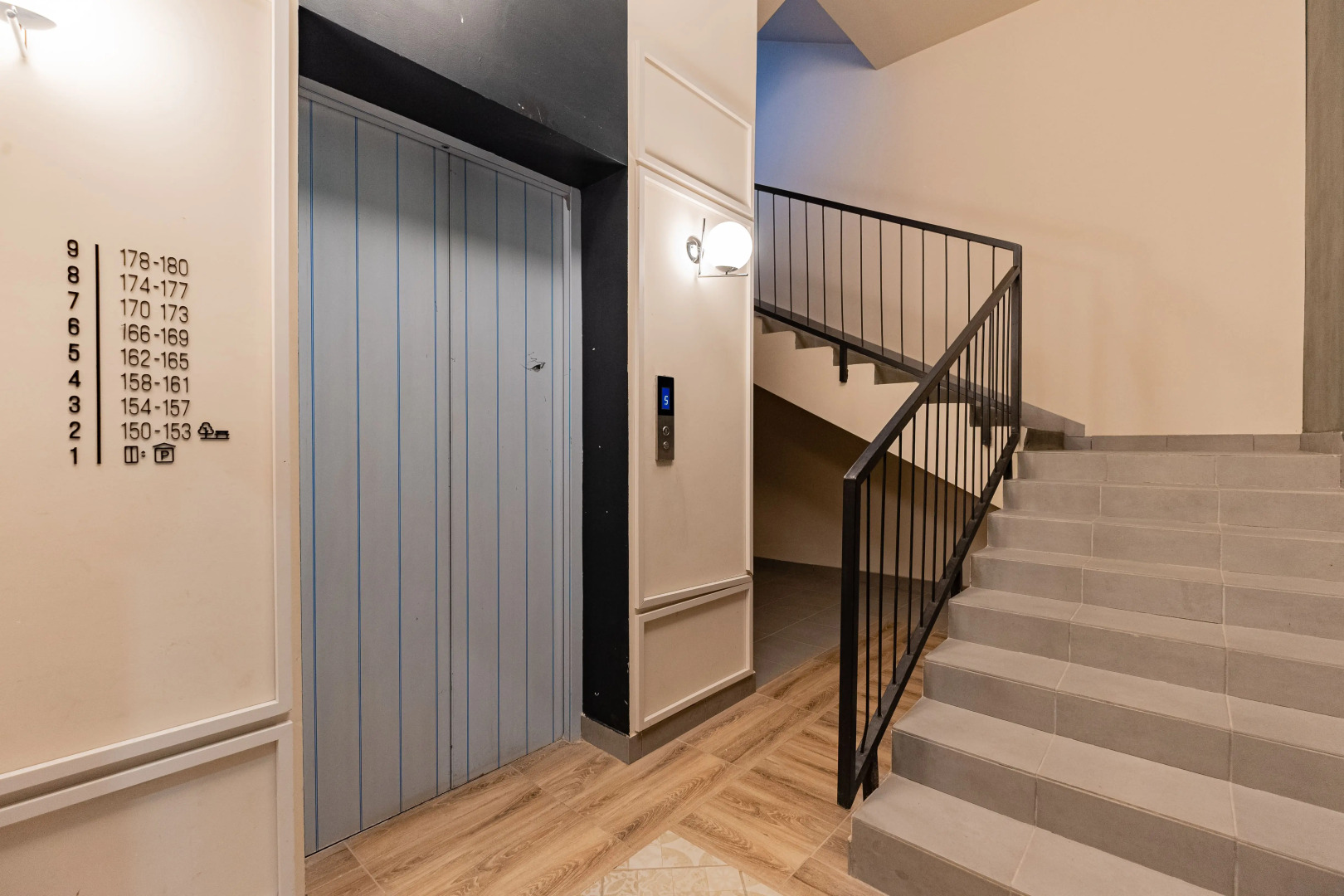 Апартаменты Петровские в премиум ЖК Михайловский