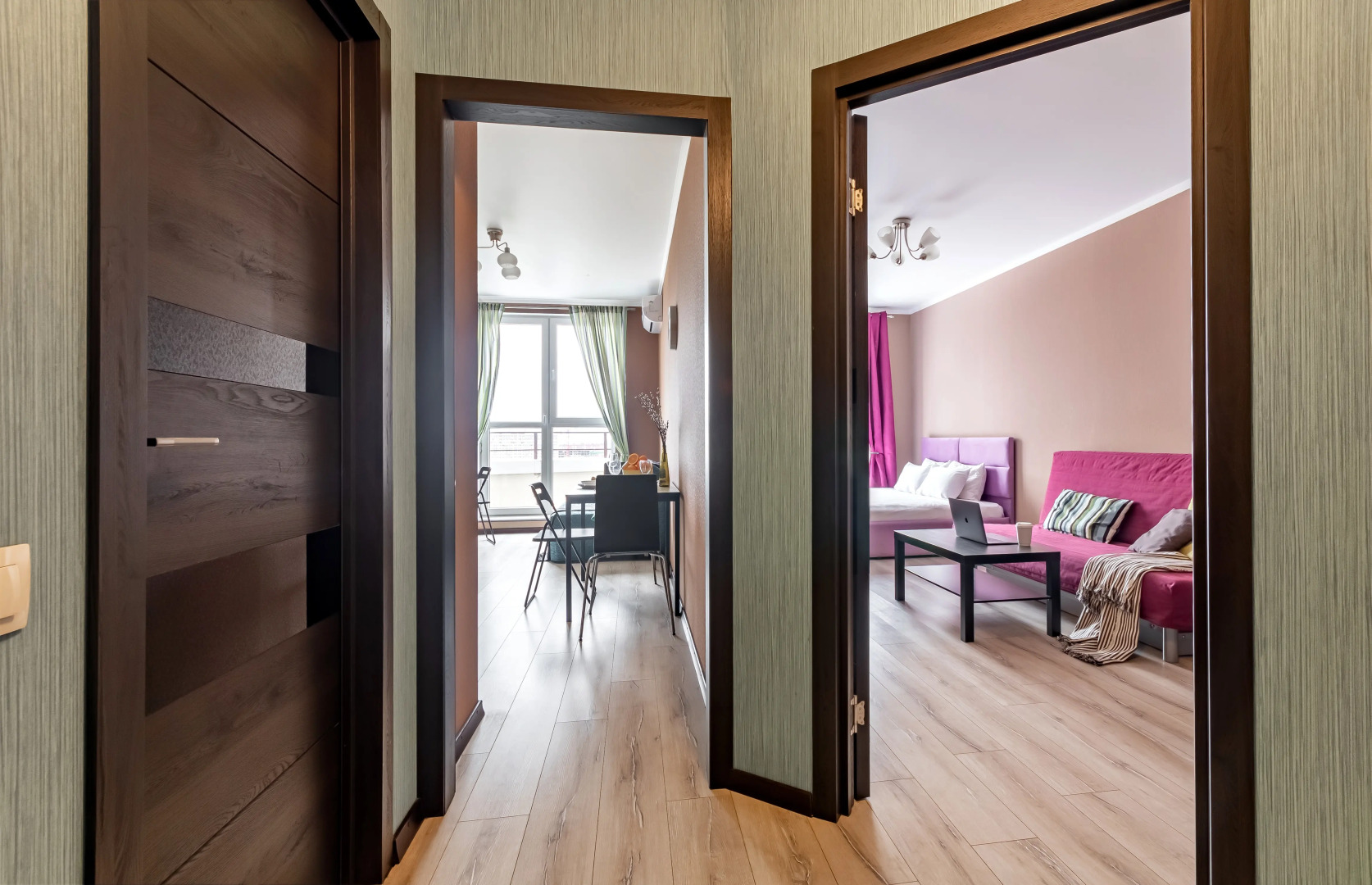 Апартаменты для 6 гостей ЖК «Большой» Smart TV, балкон с видом, духовка