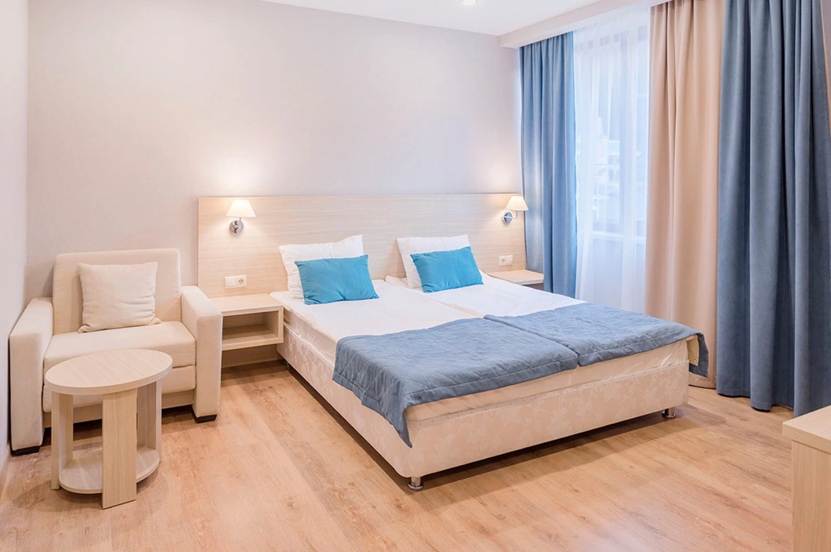 Отель Ивмонтан