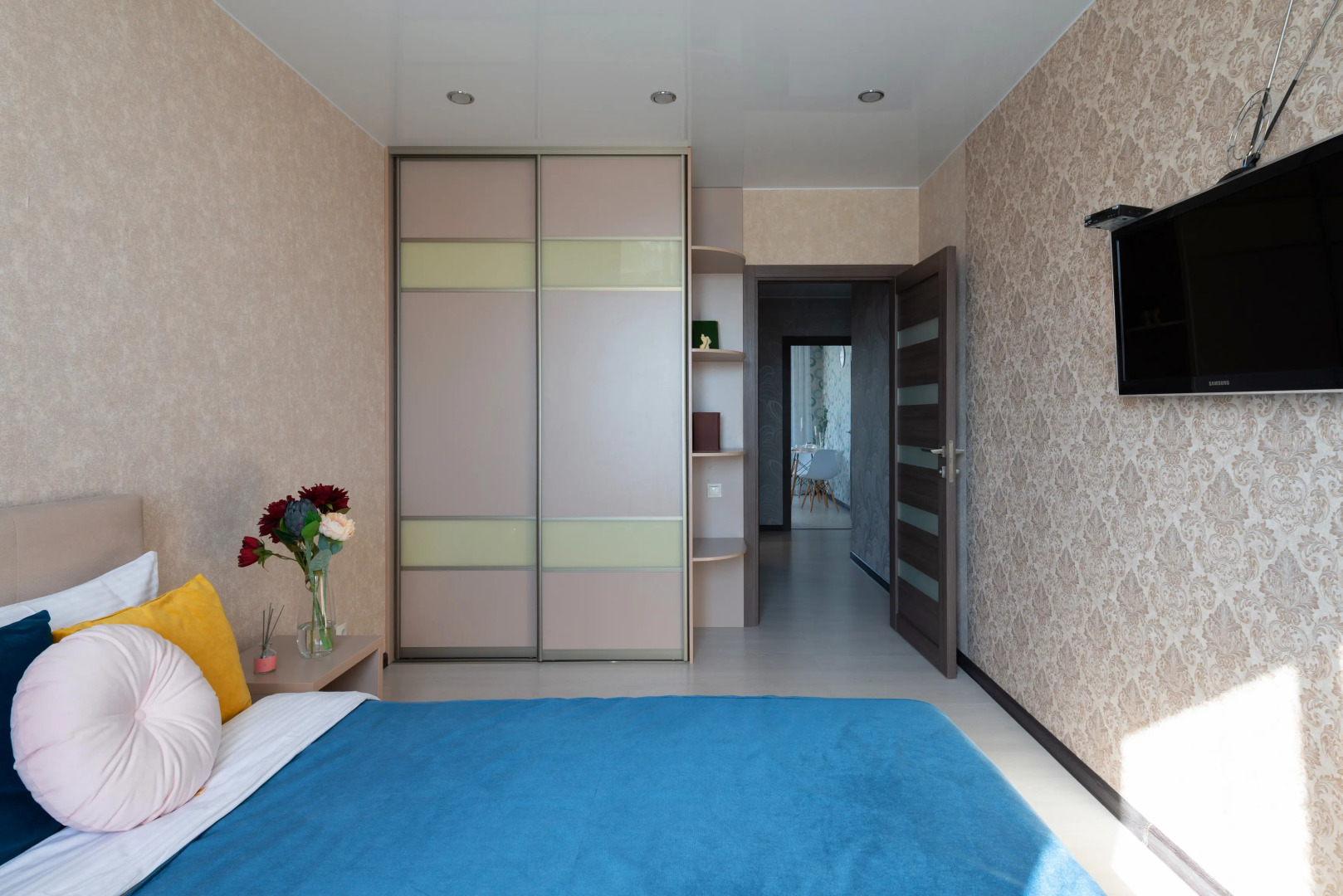 Апартаменты Графит в жк Апрель у Мать и дитя