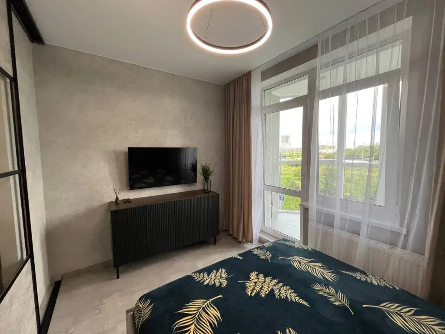 Квартира Дизайнерская Студия Люкс