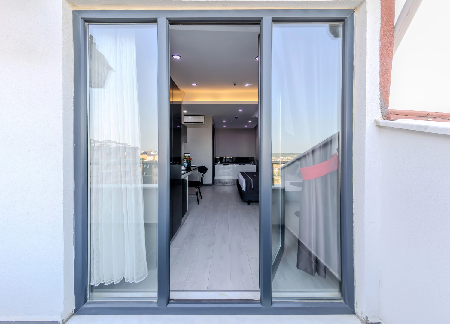 Intercity Airport Hotel