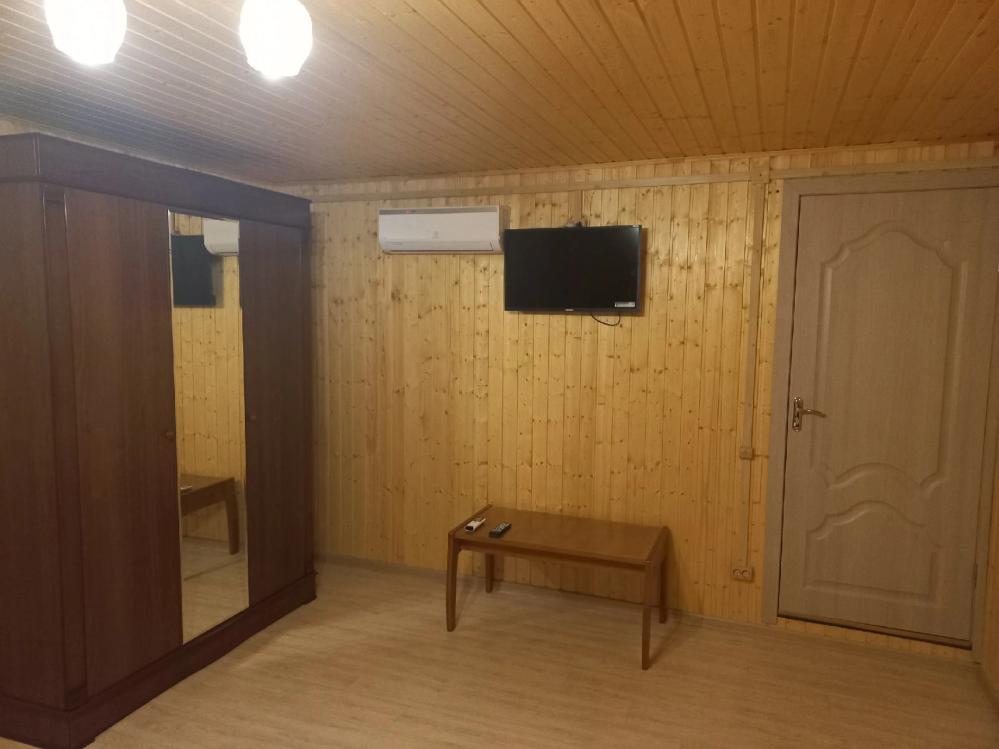 Отель Место