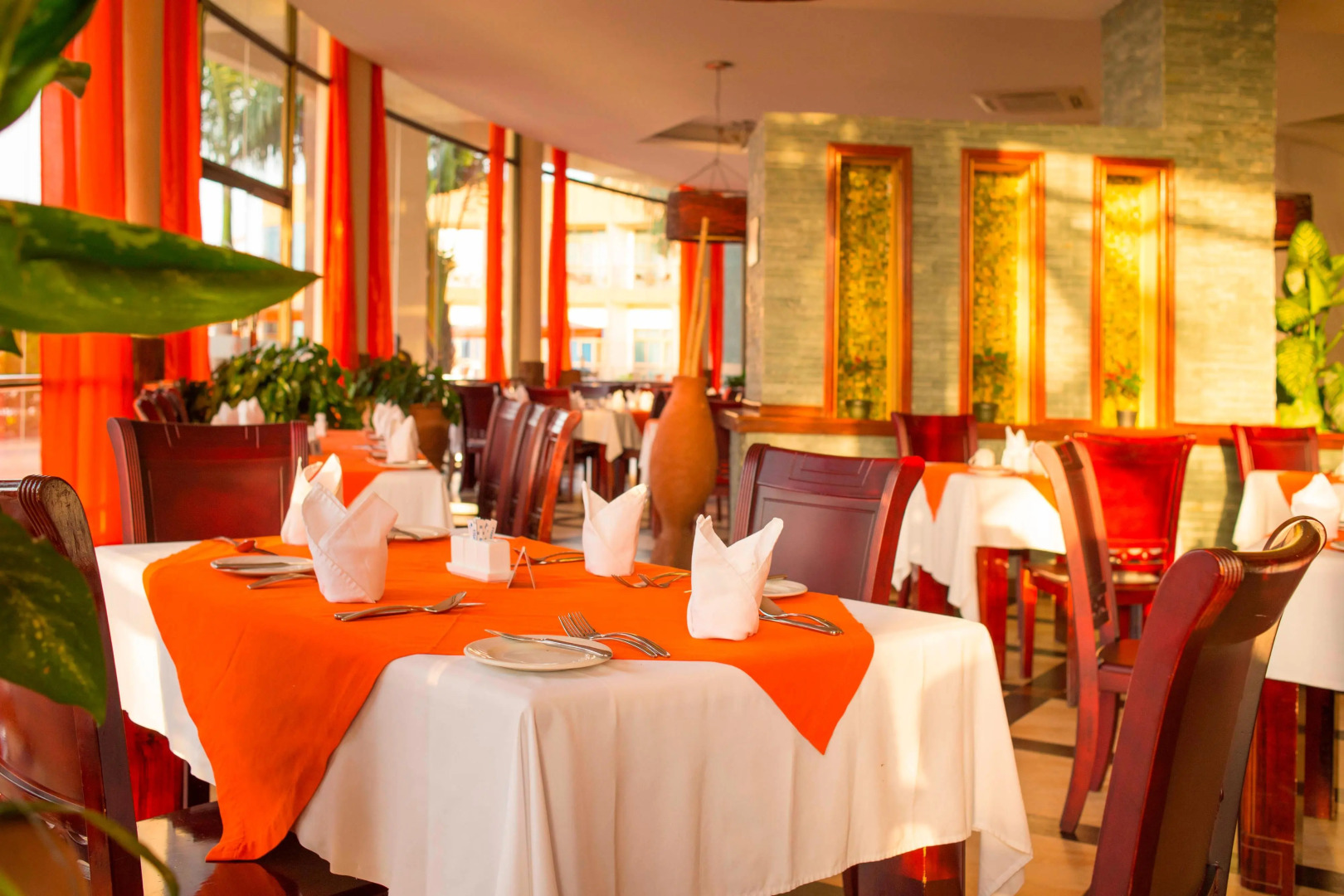 Отель Protea Hotel by Marriott Entebbe