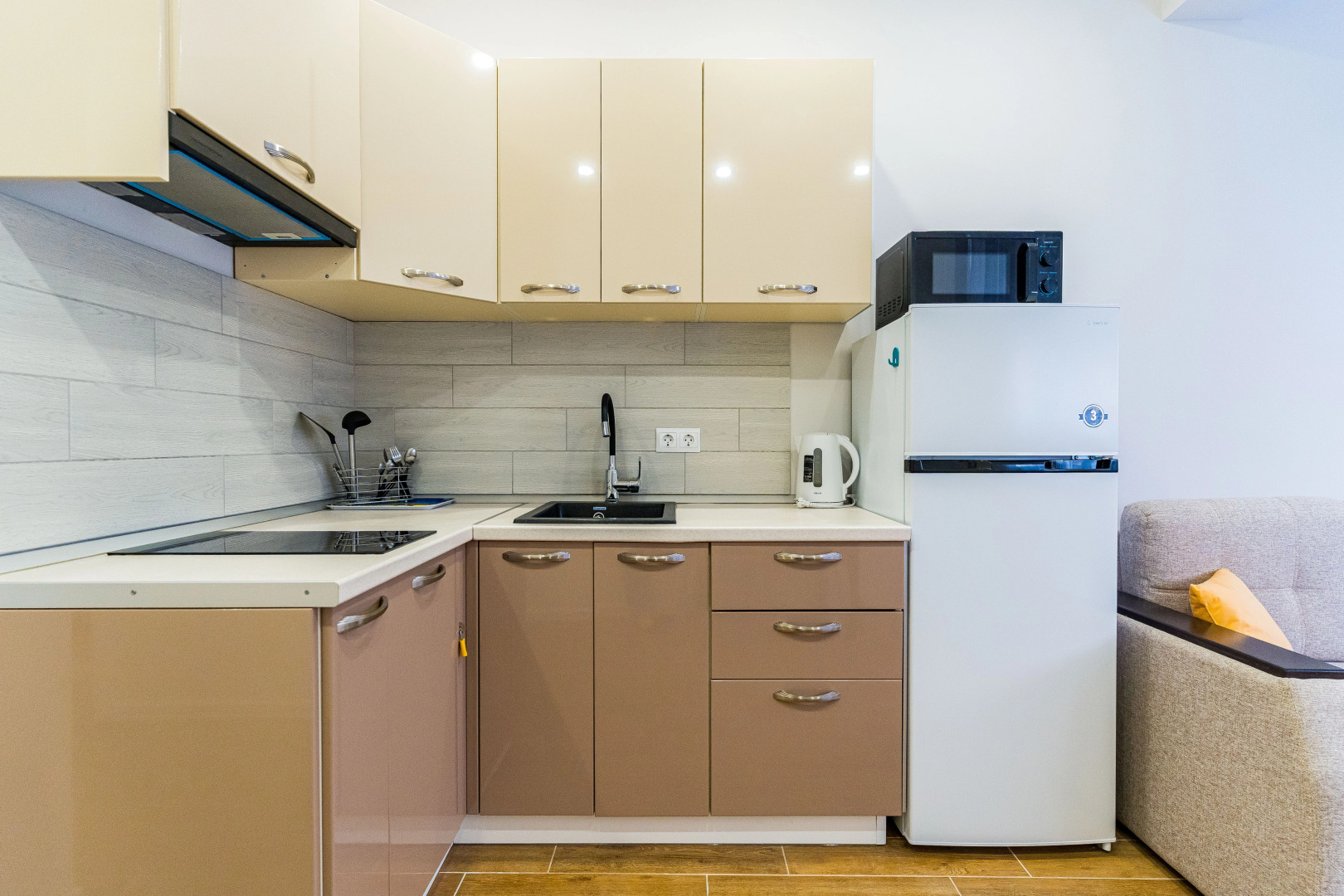 Апартаменты в Современном Жк Бельведер в Пяти Минутах Ходьбы от Моря от LetoApart