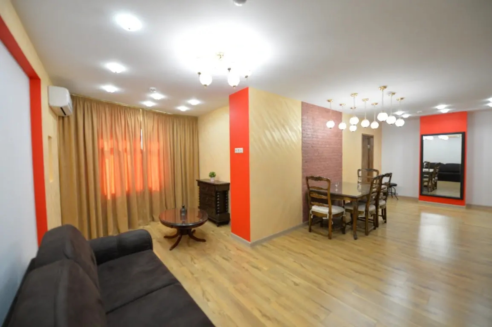 Апартаменты Необыкновенный дом