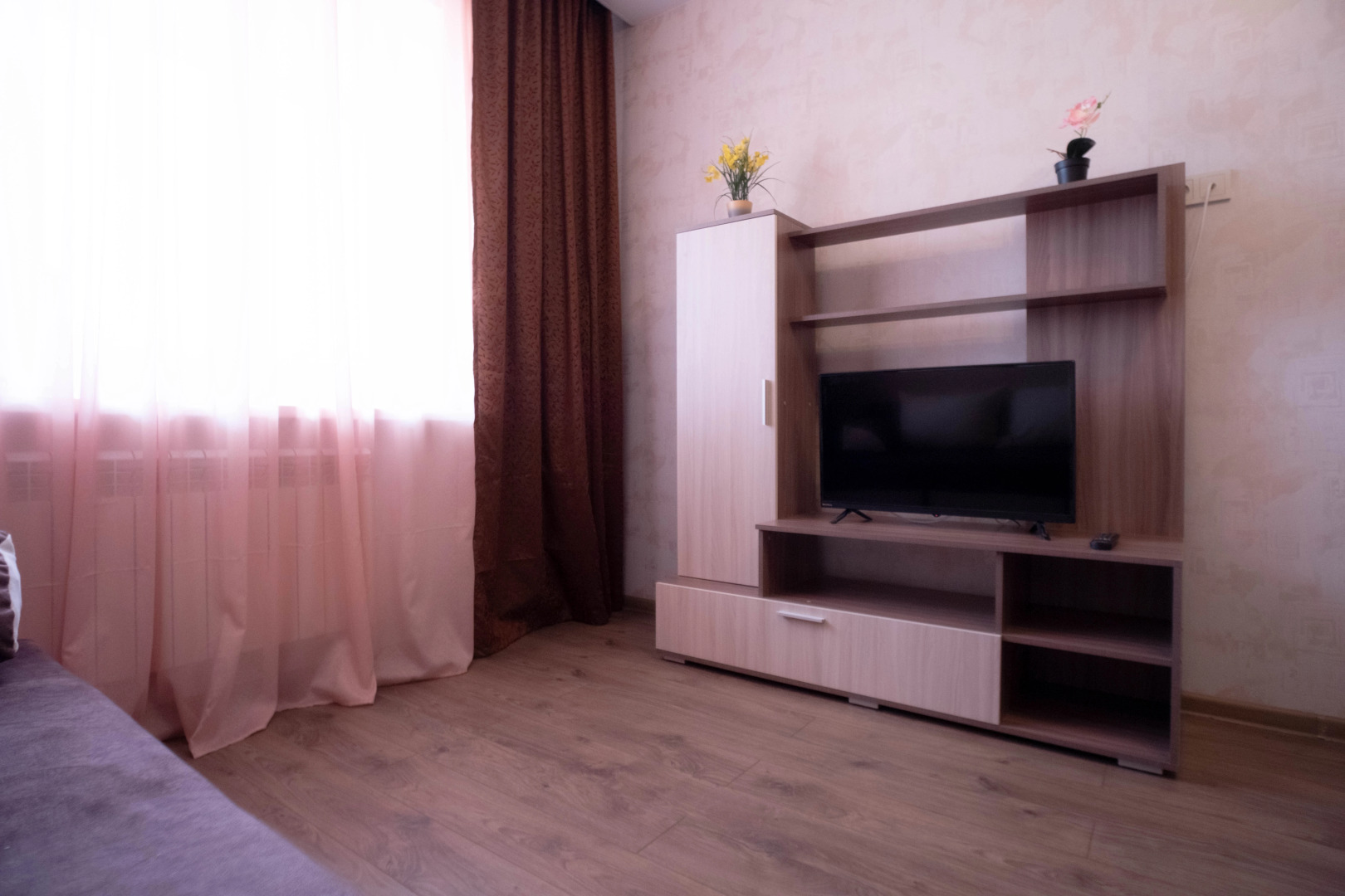 Апартаменты просторная однушка в отличном районе