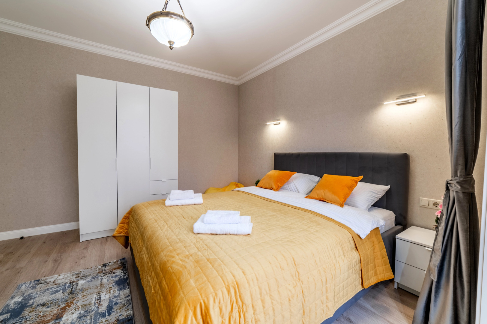 Апартаменты Sun City Apartments Рядом с Пляжем Ривьера