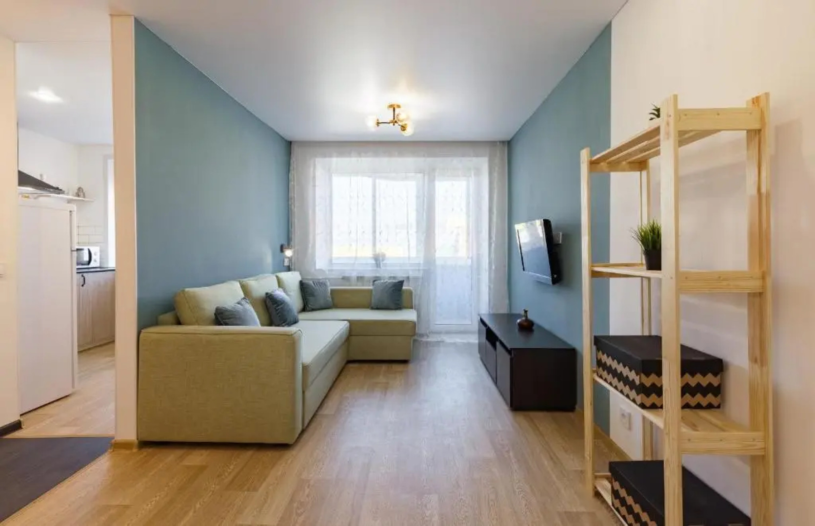 Tolstoy Mira Apartments