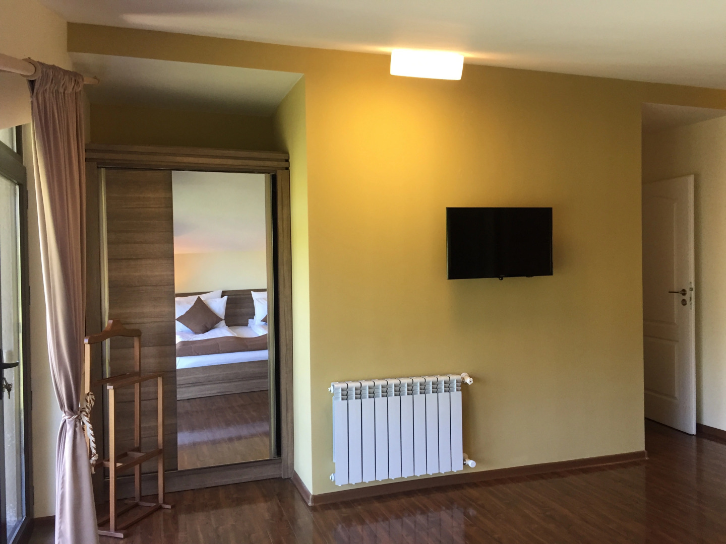 Гостиница Park Village Hotel and Resort