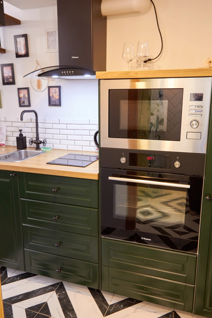 Апартаменты Студия 12 Глинки 3-5-7