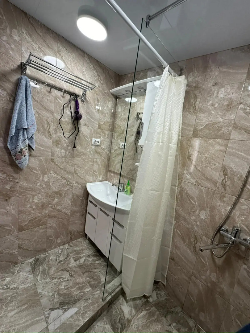 Частный дом в селе Хазар