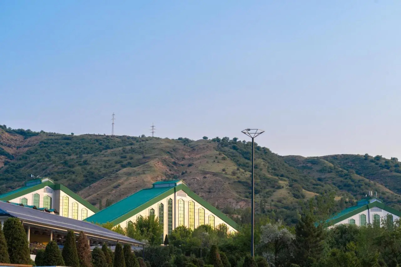 Pyramids Resorts, Charvak