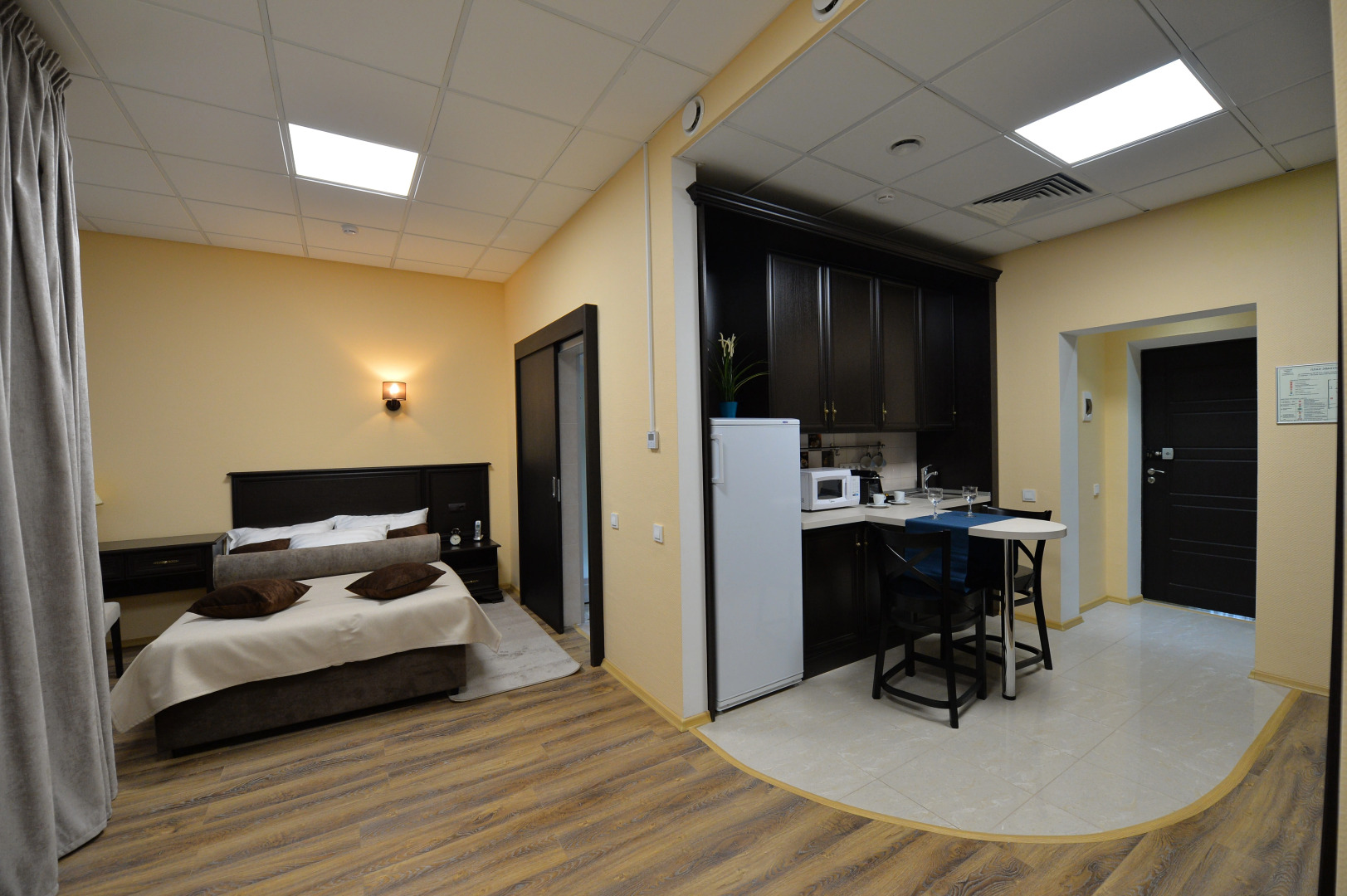 Апартаменты Необыкновенный дом 1