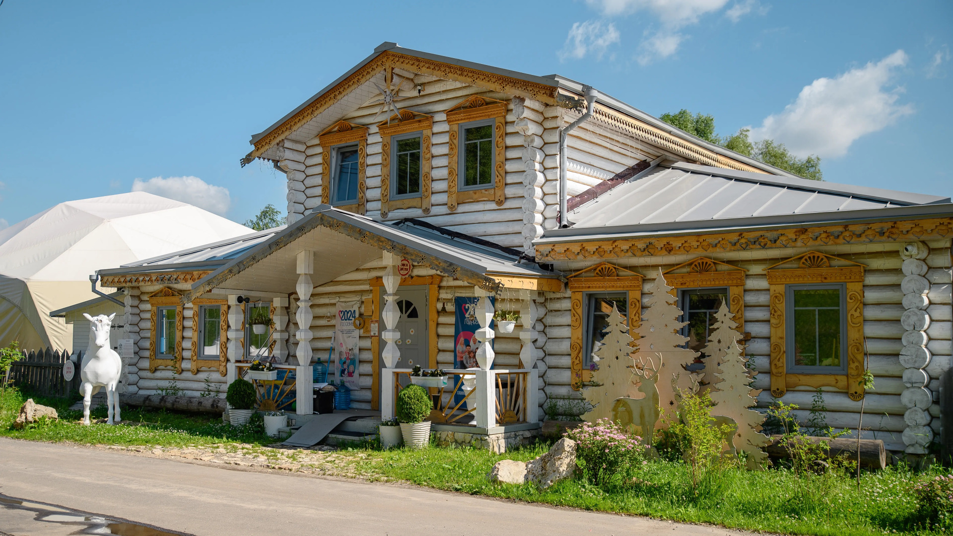 Отель Остров Царская Усадьба