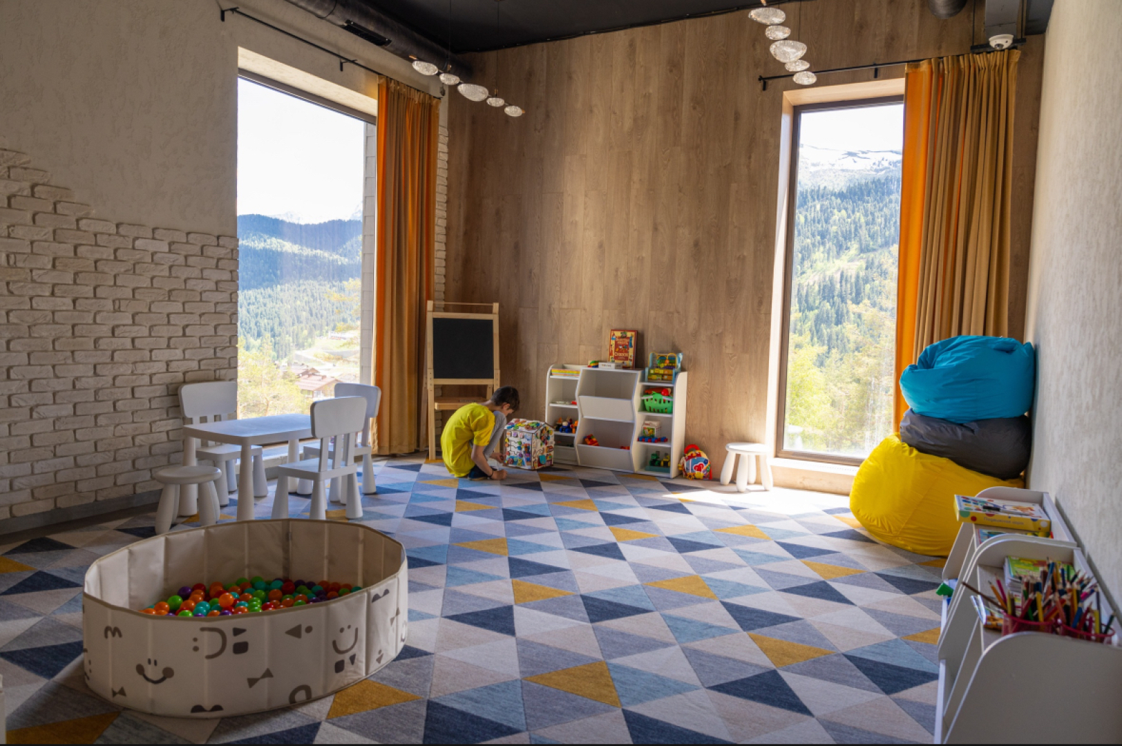 Отель Mairi Park Hotel