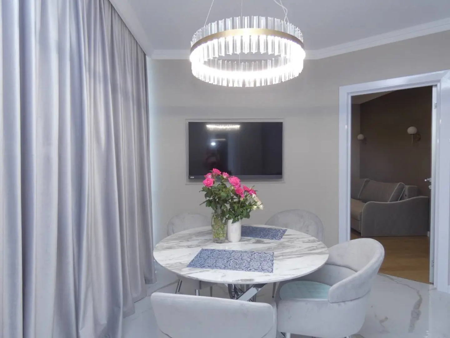 Апартаменты у Дендрария с парковкой