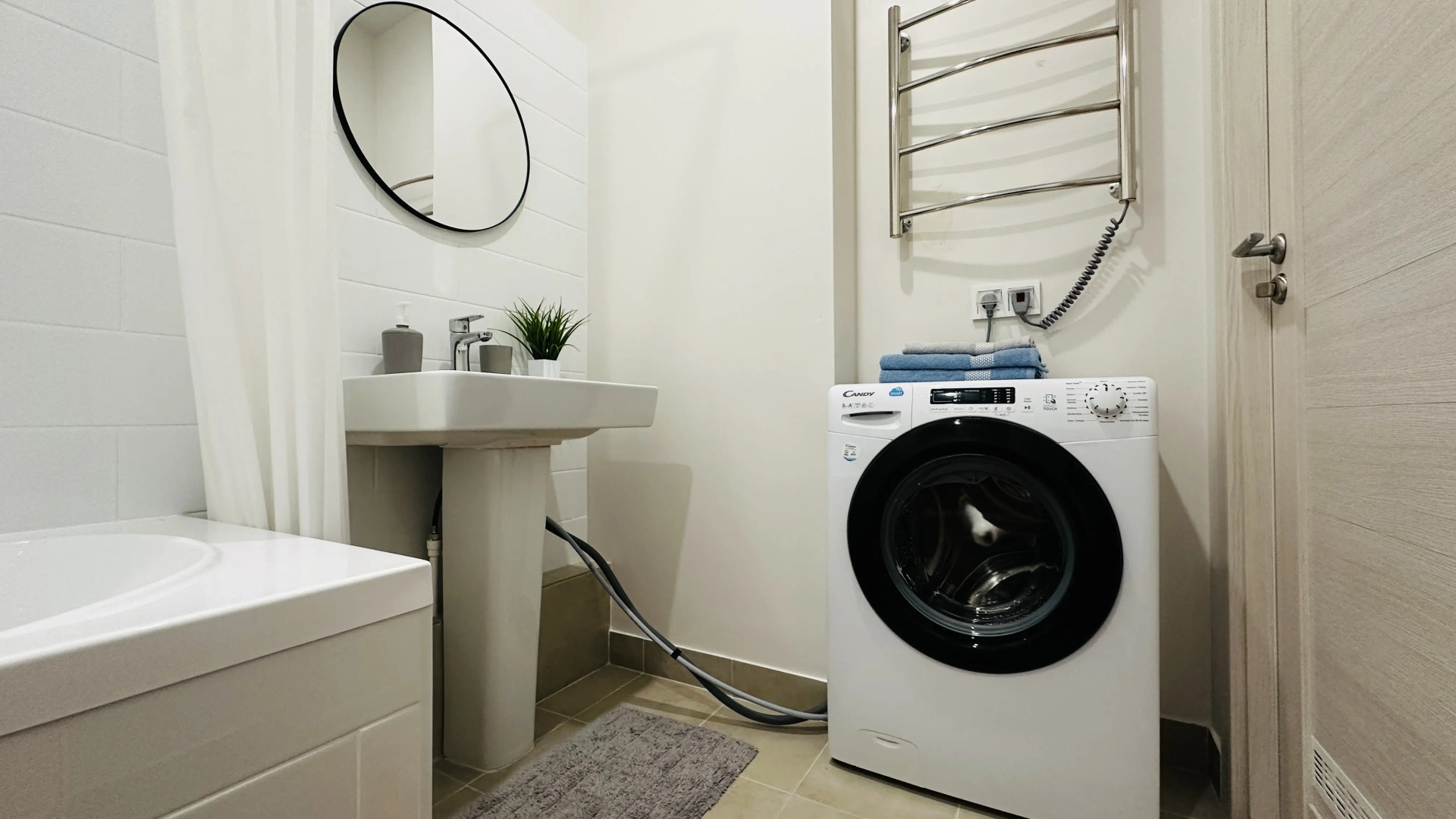 Квартира Уютная Евро-двухкомнатная в ЖК Маасдам