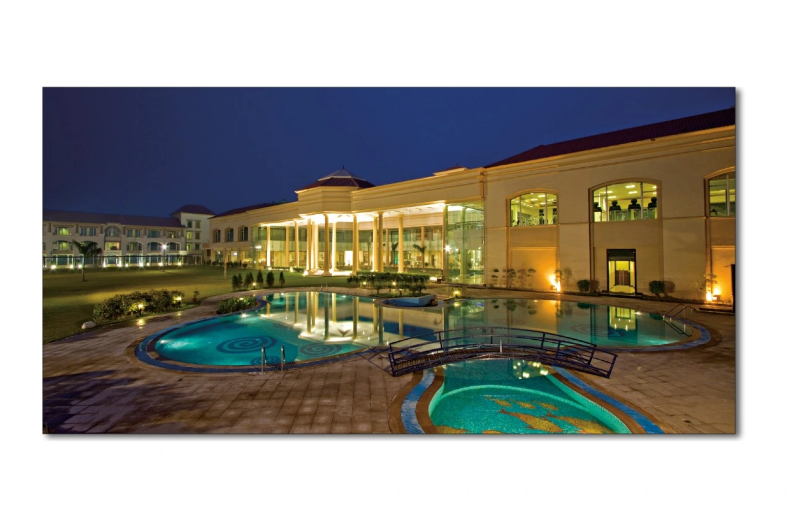 Отель Cabbana Resort & Spa