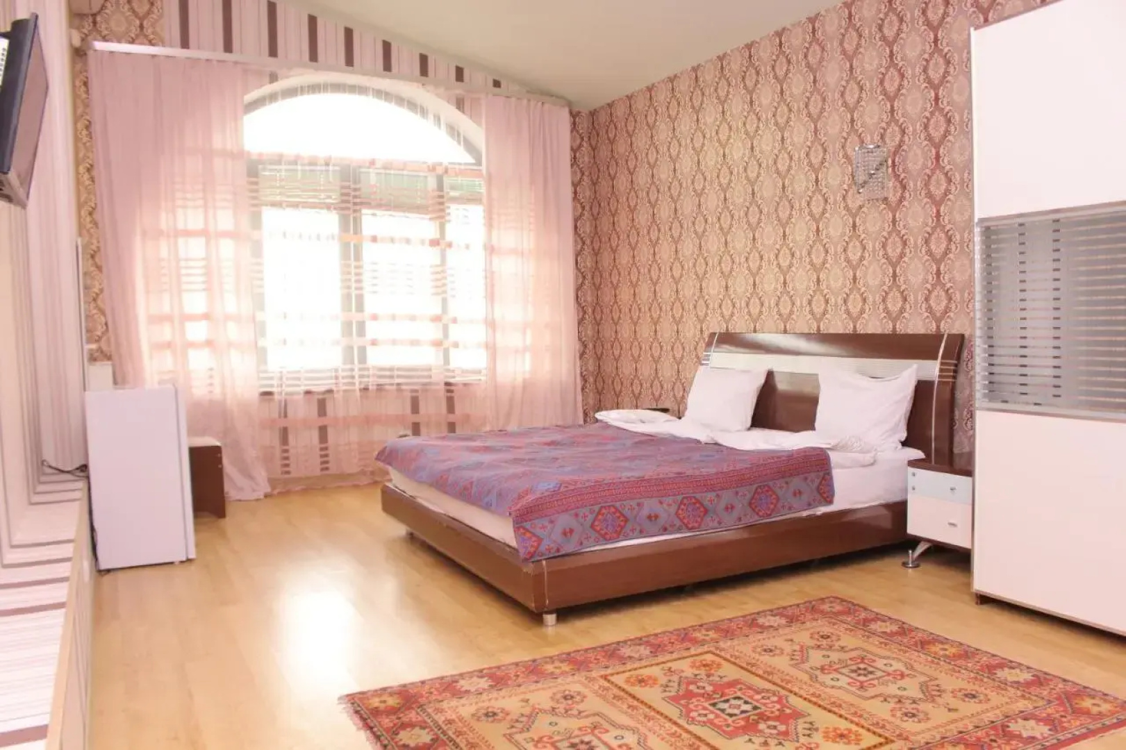 Отель Ivy Boutique