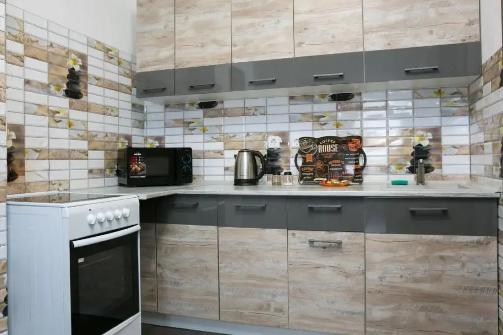 Просторные апартаменты Dayker City Apartments в ЖК Репин Парк