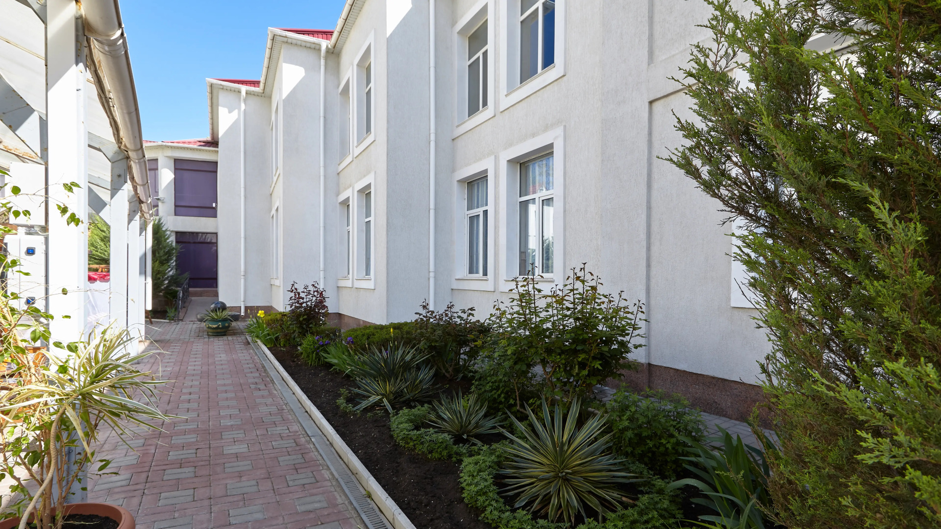 Tes-Hotel Resort & Spa