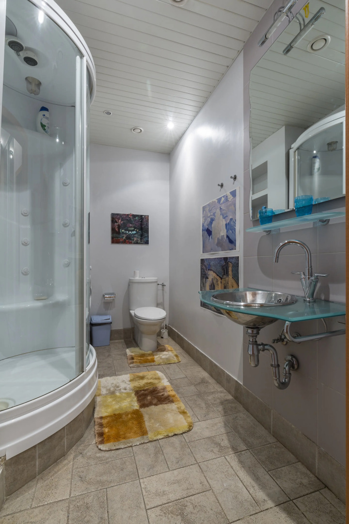 Квартира Malaya Konushennaya 12