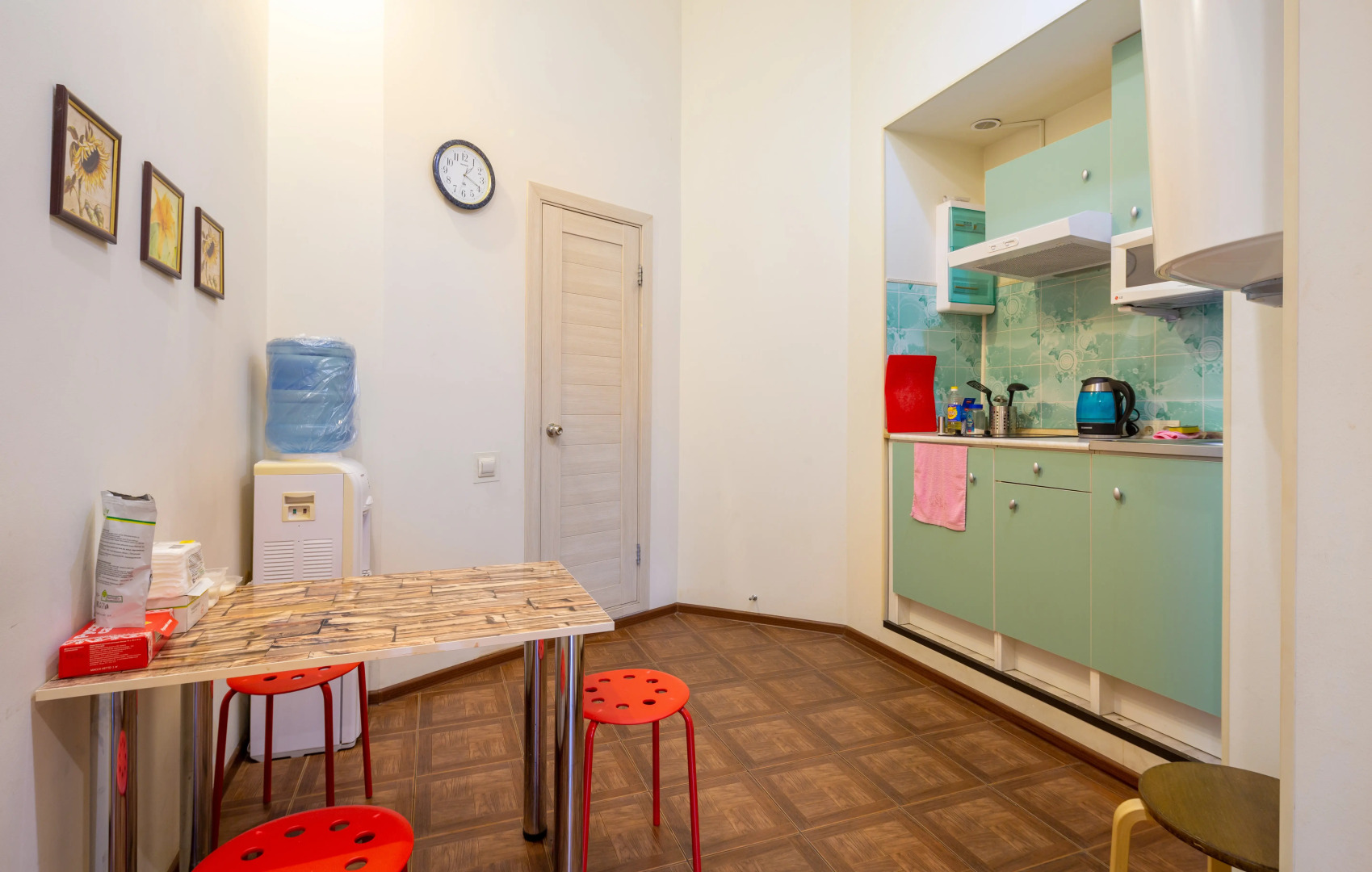 Хостел Бугров