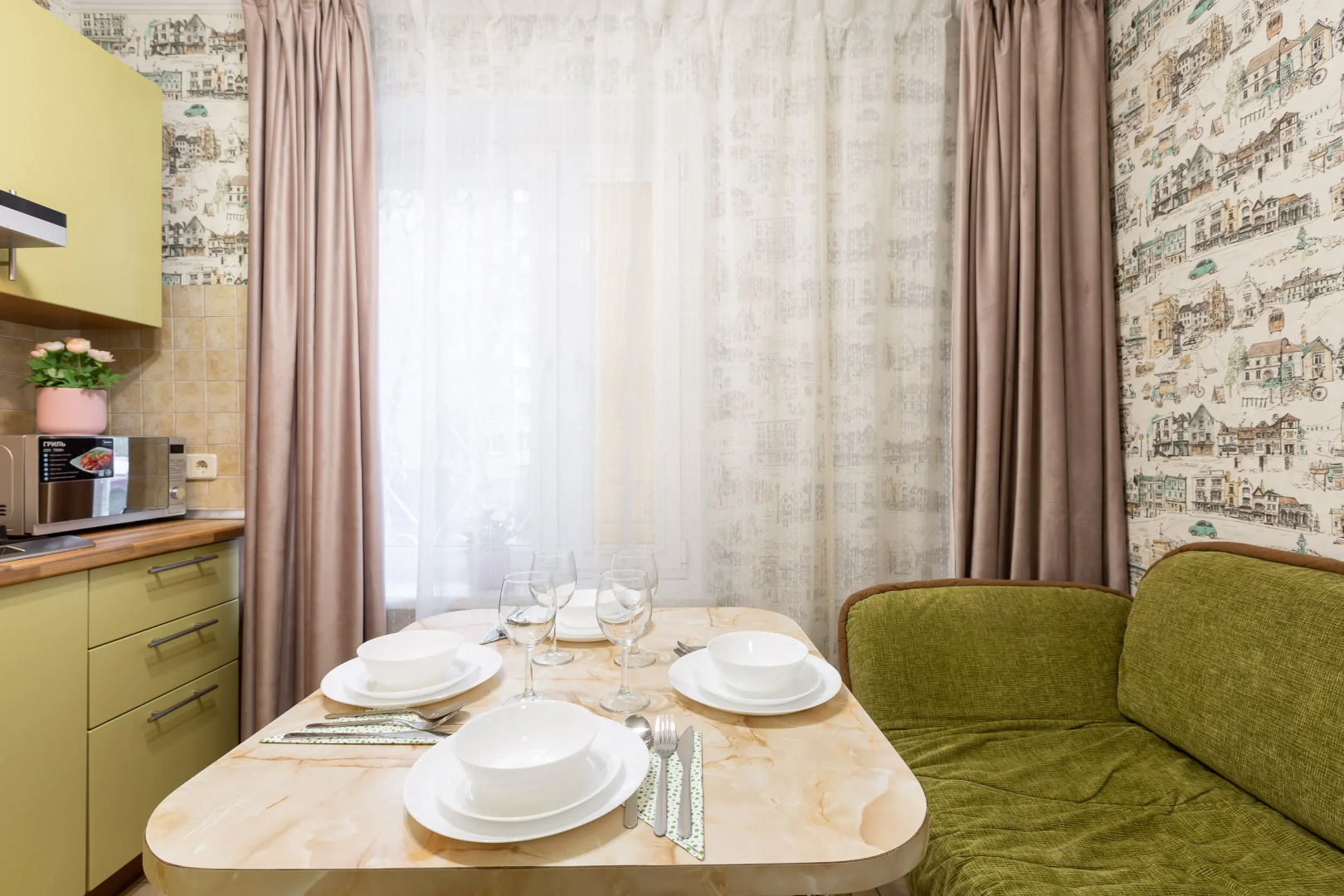 Квартира на Усиевича 25 к2