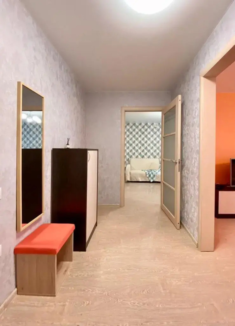 Апартаменты Сапфир с закрытым двором, рядом с ТЦ Остров, Мать и дитя