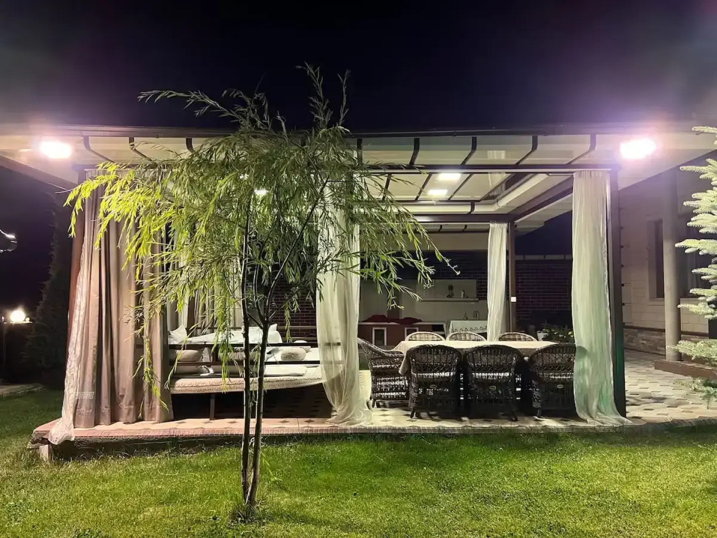 Гостевой дом ZimaLeto - дача премиум класса